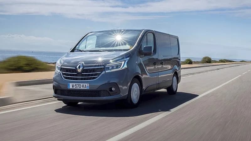 Jaki bus w benzynie do 15 tys. zł – rzadkie modele dla Ciebie